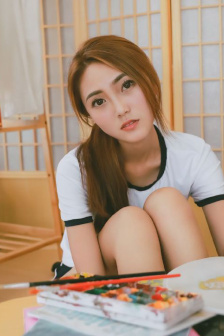 LISA疯马秀表演舞蹈